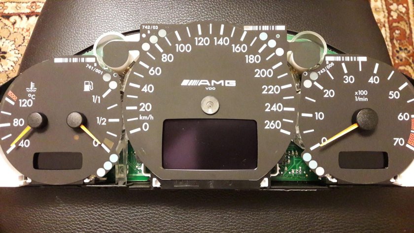Шкала приборов w210 AMG