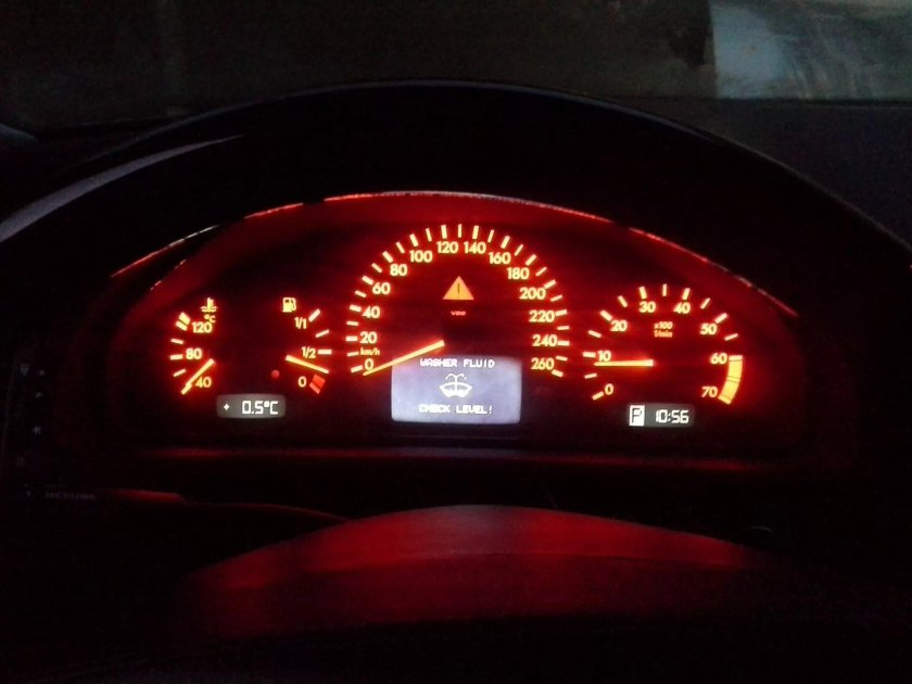 Подсветка приборной панели Мерседес w210