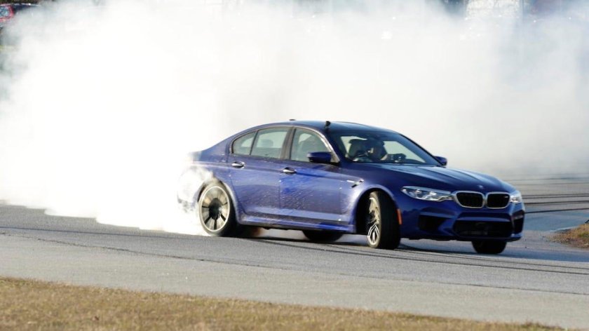 BMW m5 дрифт