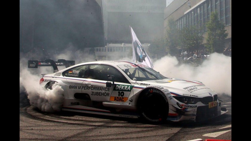 BMW m8 Drift