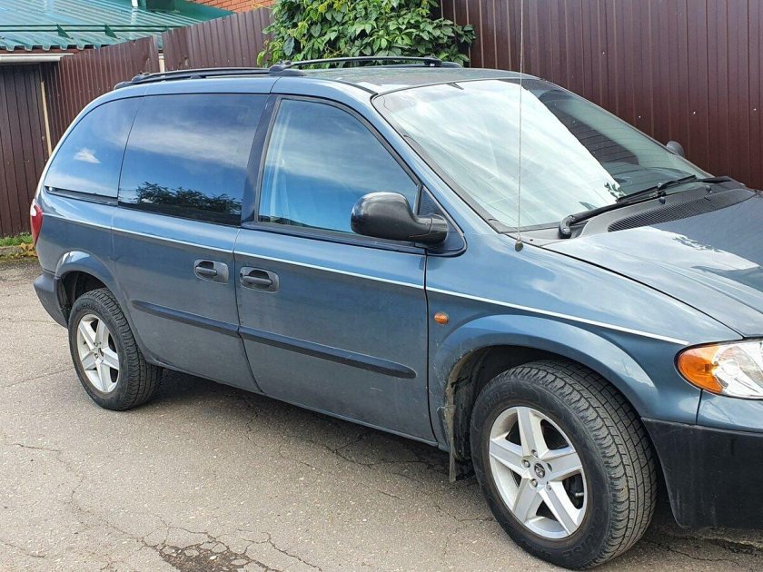 Dodge caravan 2004