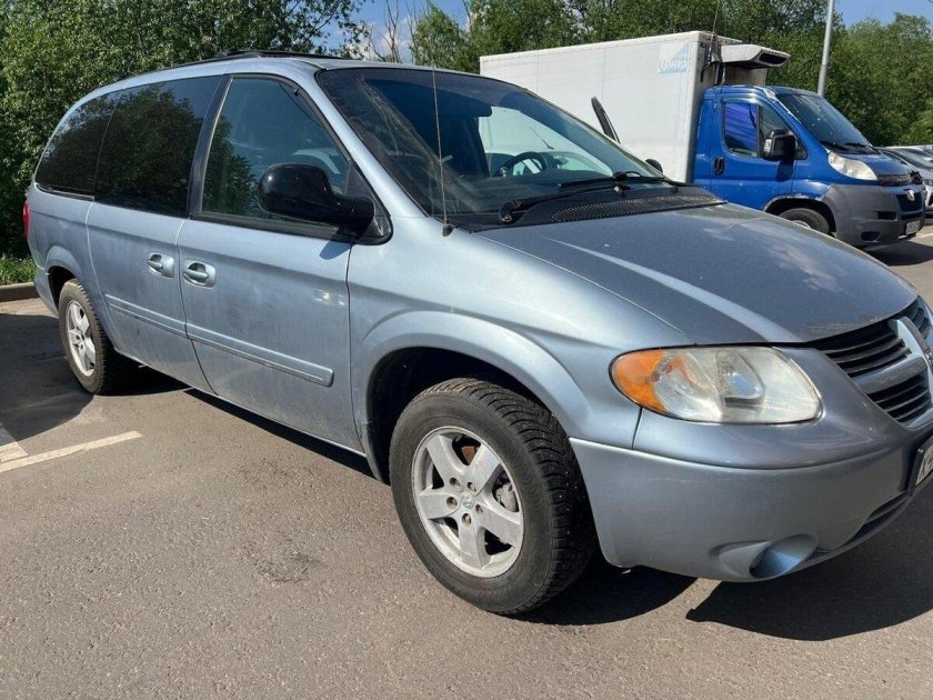 Dodge caravan 2004