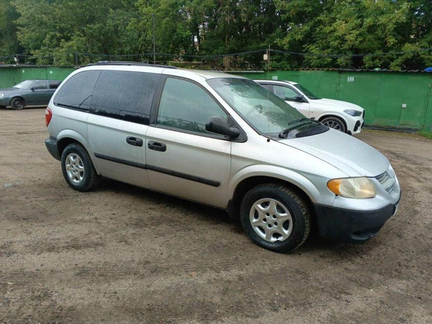 Dodge caravan 2004