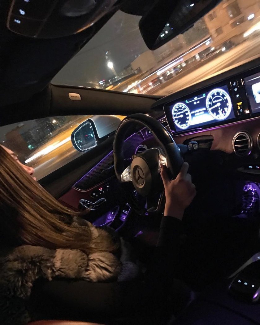 В ГЕЛИКЕ за рулем