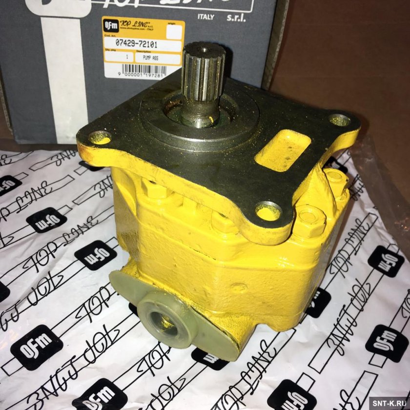Насос гидравлический арт.173-61-01100 (07446-66103)
