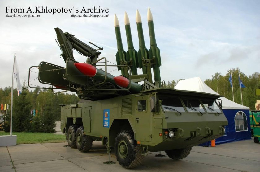 ЗРК бук-м2э на колесном шасси МЗКТ-6922