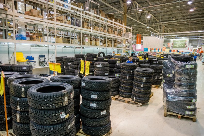 Шины в ленте