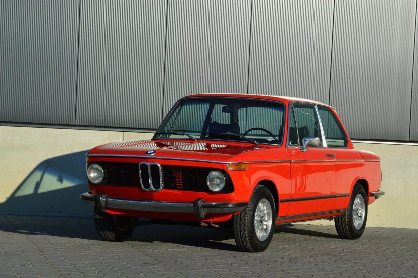 BMW e10 2002