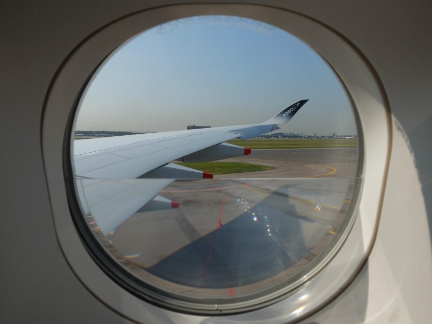 Airbus a350 иллюминатор