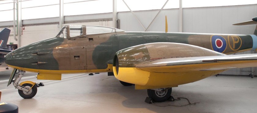 Глостер Метеор кабина