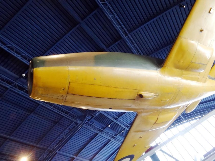 Gloster e.28/39 кабина