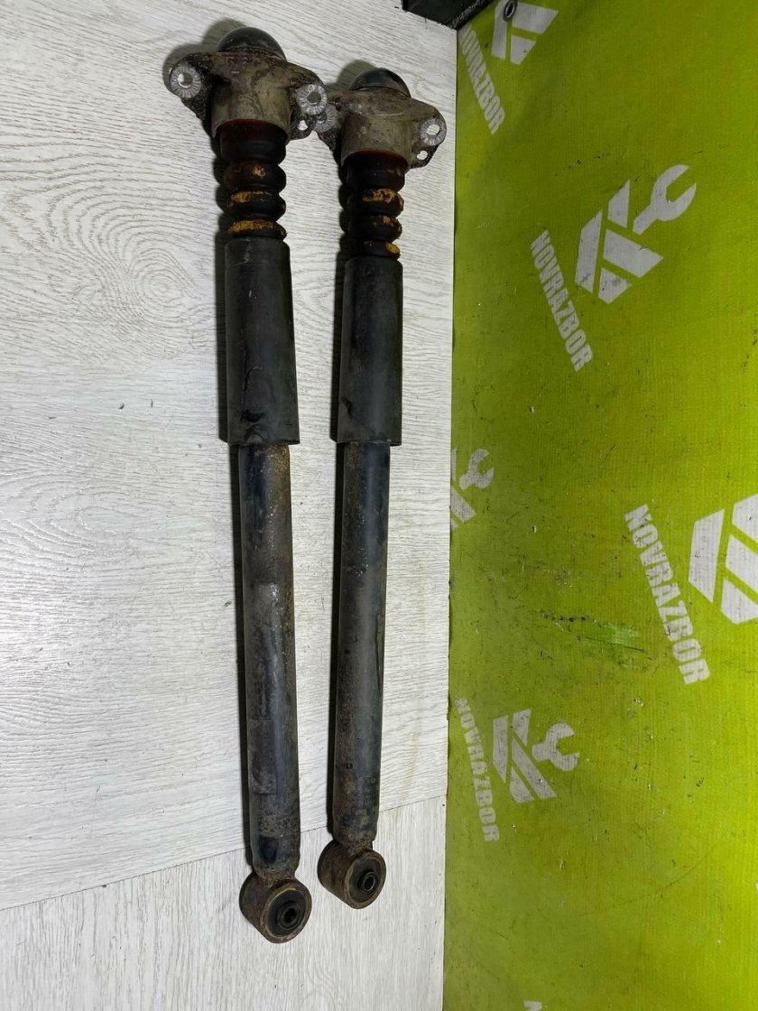 Амортизатор задний skoda octavia