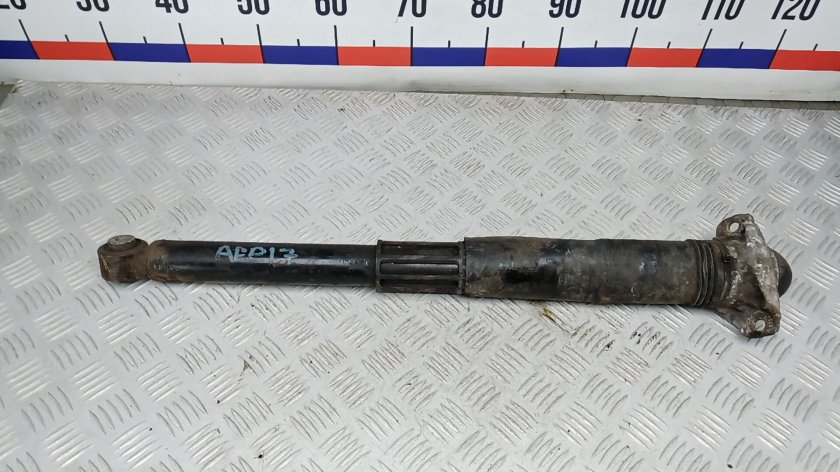 Амортизатор задний skoda octavia