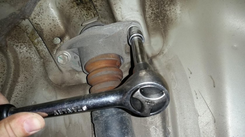 Отбойник заднего амортизатора Шкода Октавия а5