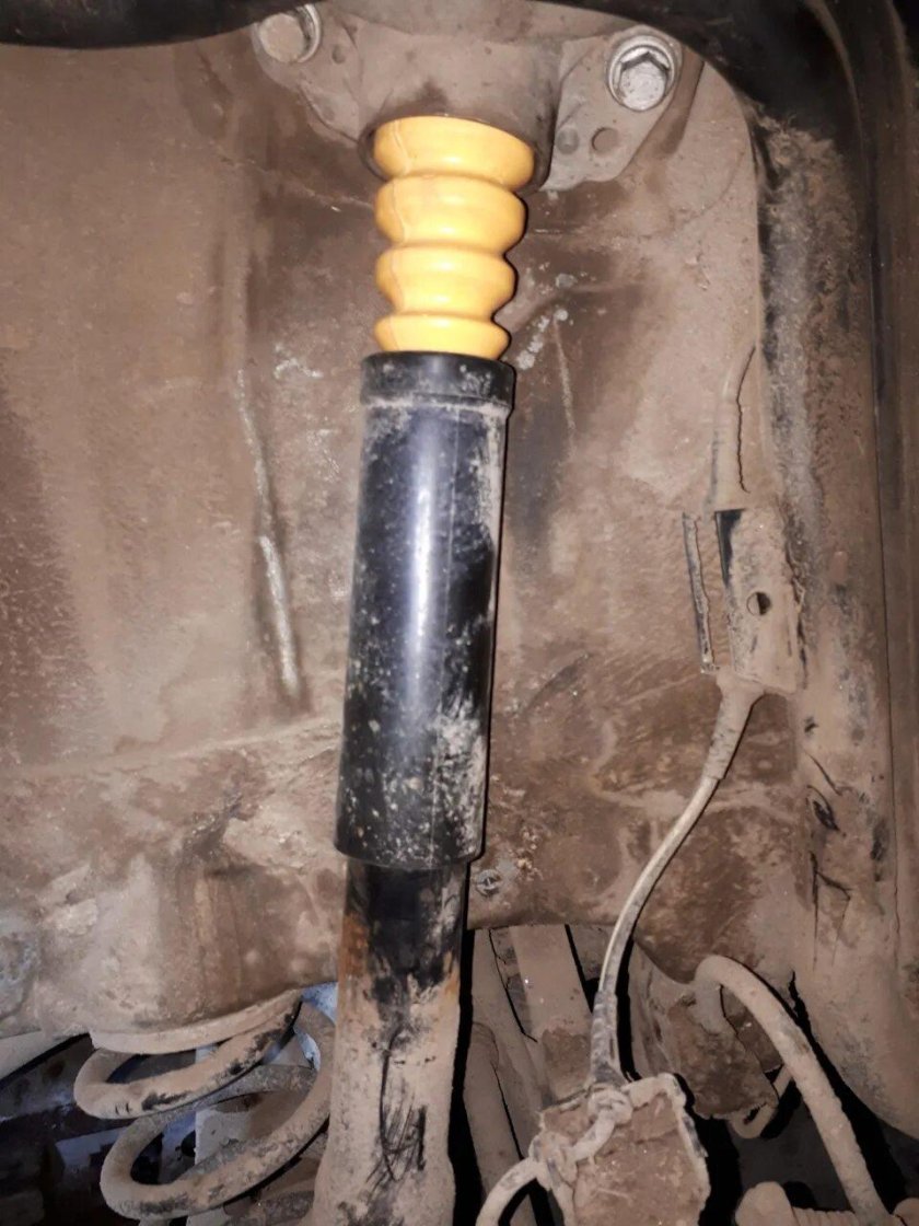 Пыльник амортизатора задний Шкода а5