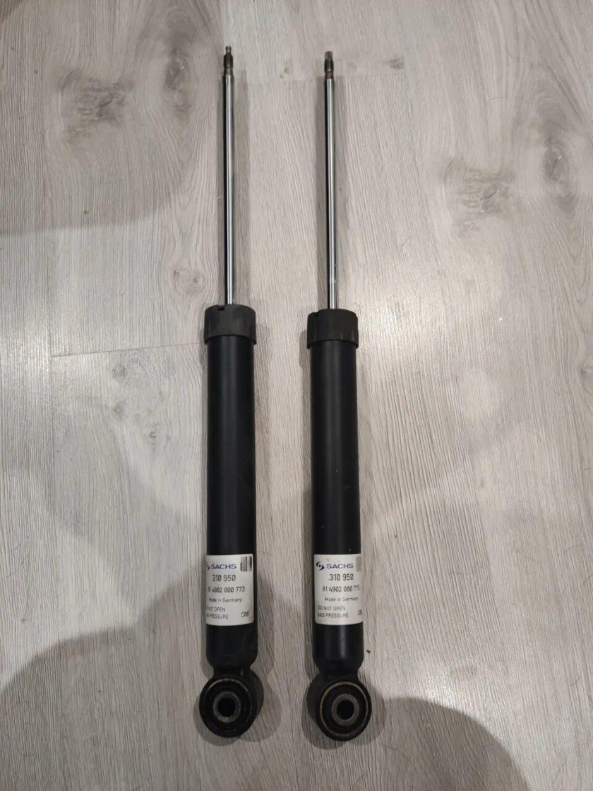 Цена передних стоек Шкода Фелиция