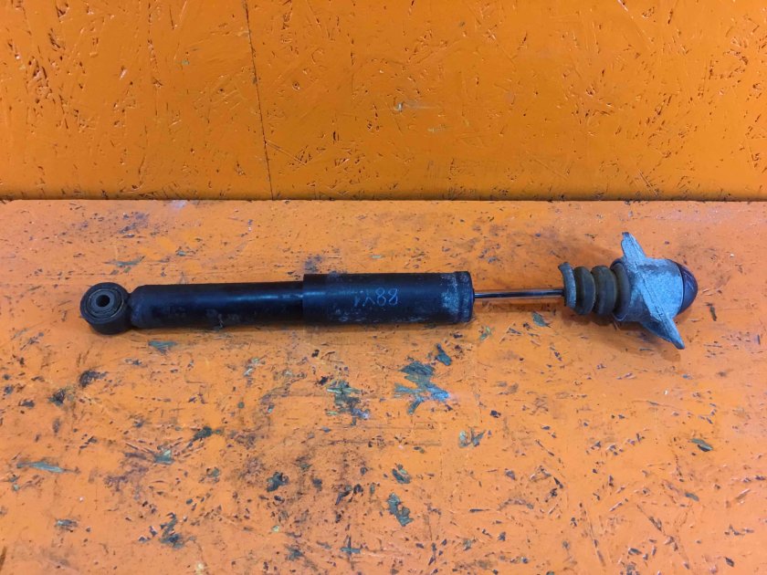 Задняя стойка Шкода Октавия 2008г