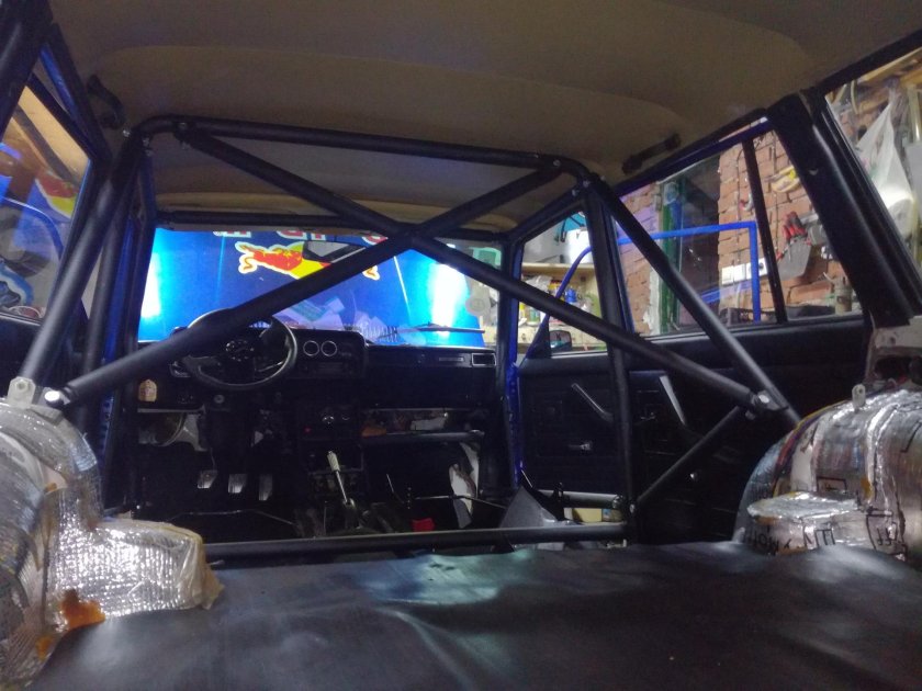 Болтовой каркас в ВАЗ 2104