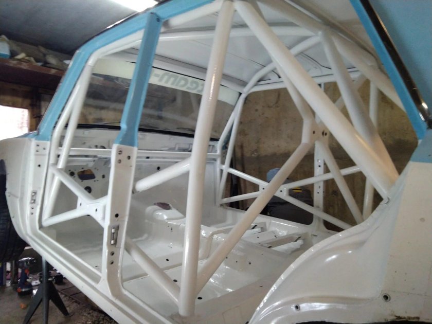 Каркас безопасности ИЖ 2126