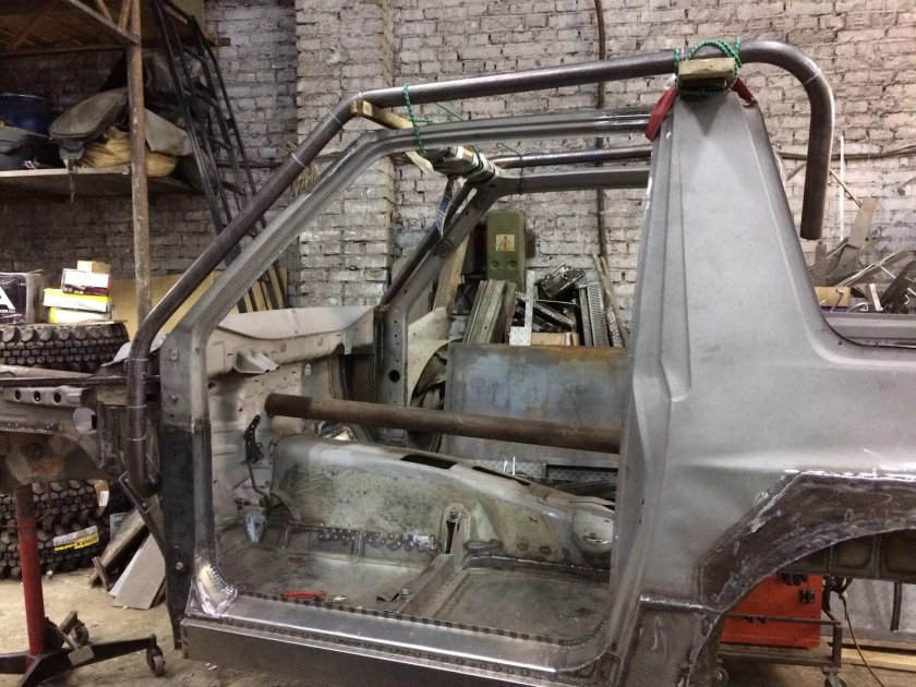 Каркас безопасности Паджеро-2