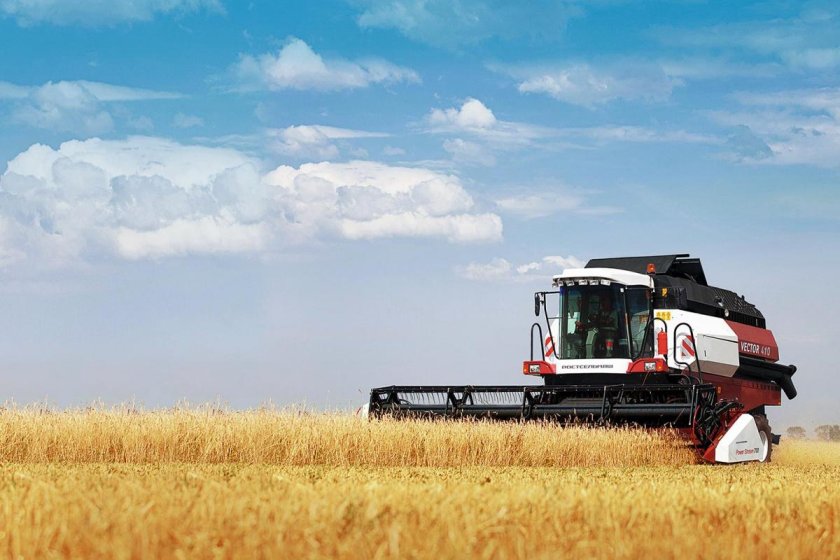 Зерноуборочные комбайны vector 410