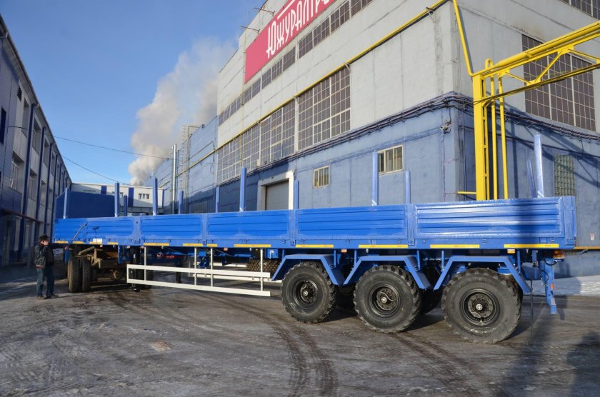 Полуприцеп "Политранс" ТСП-94171