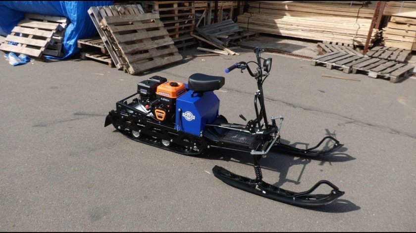 Мотобуксировщик дельта 2 с лыжным модулем