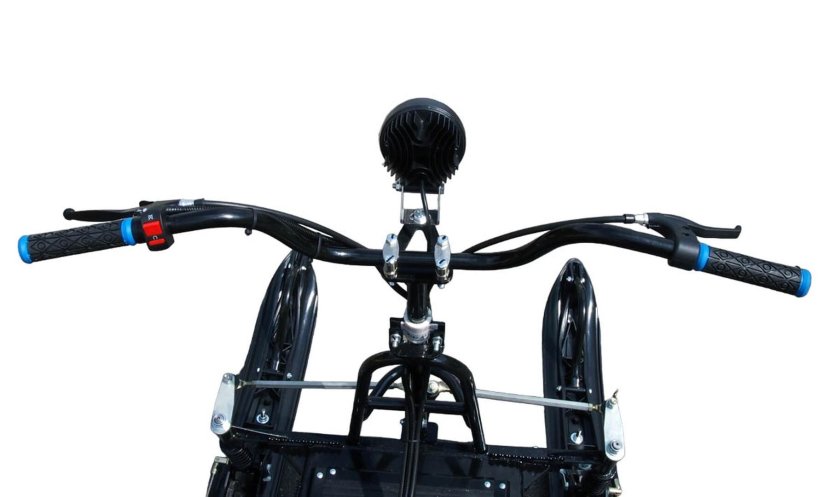 Мотобуксировщик компактный с лыжным модулем