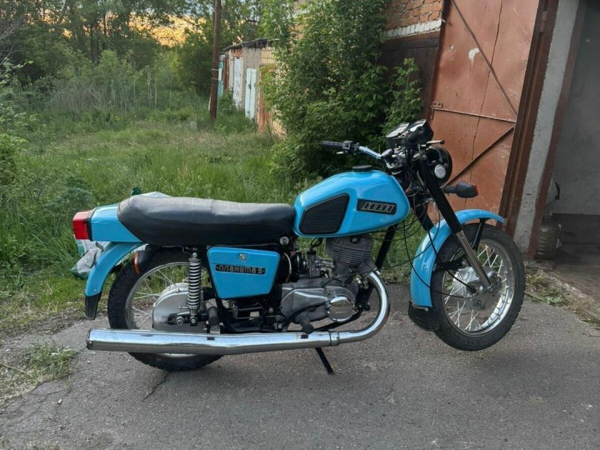 Мотоцикл иж планета