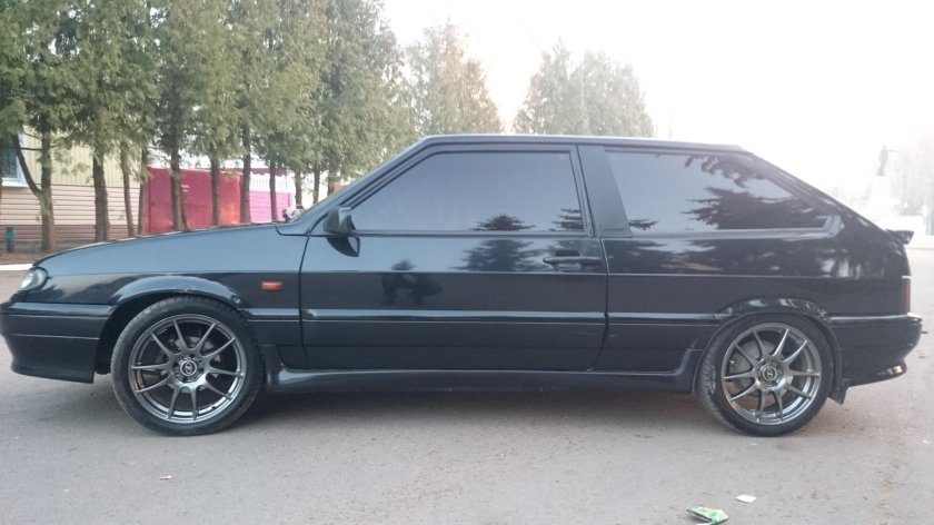ВАЗ 2113 r16