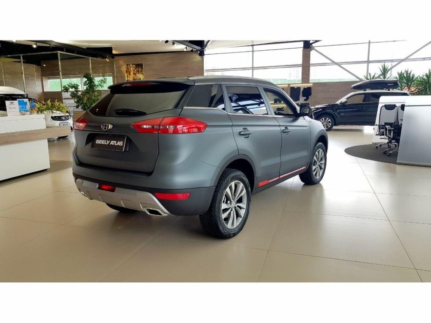 Geely Atlas 2.4
