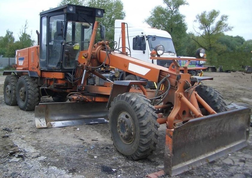 ГС 1402 грейдер