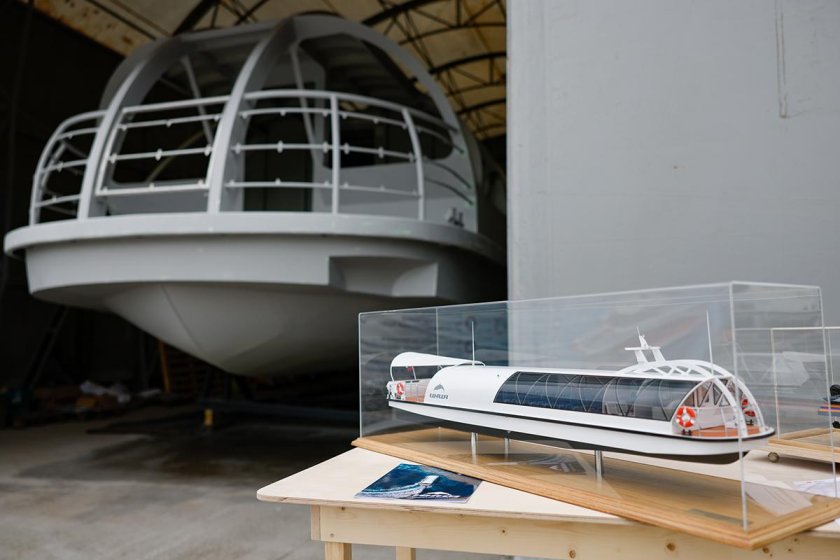 Хаусбот Ушаковские верфи