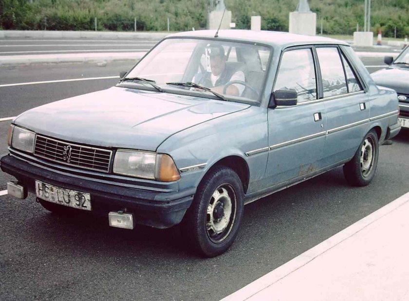 Пежо 305 1996