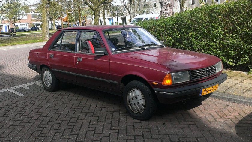 Пежо 305 1995