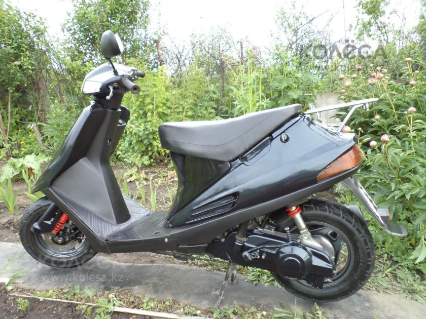 Suzuki address v100