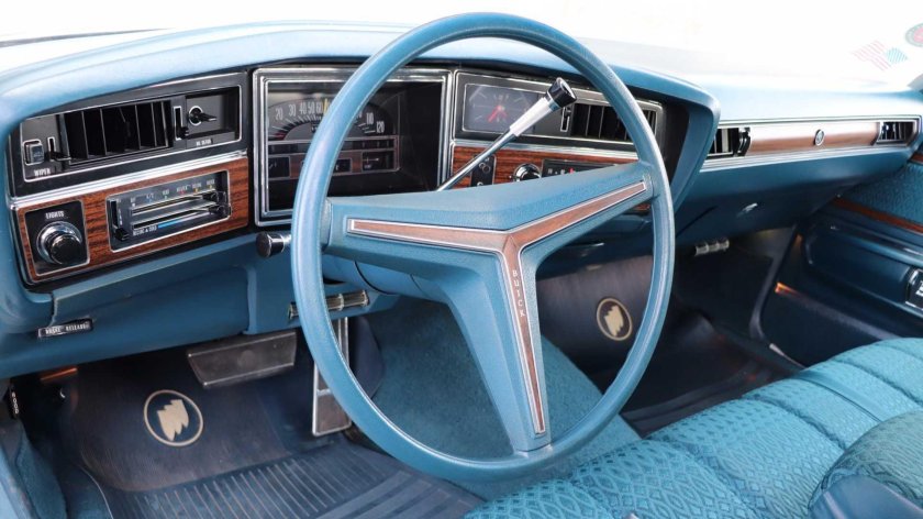 Бьюик регал 1987 салон