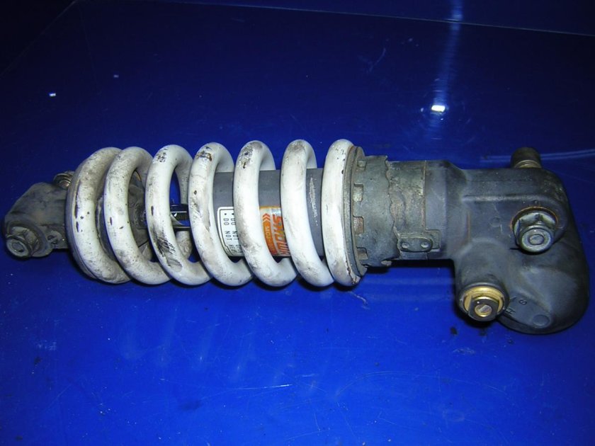 Задний амортизатор Honda CBR 400rr NC 29