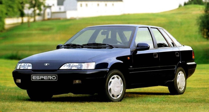 Машина Daewoo espero