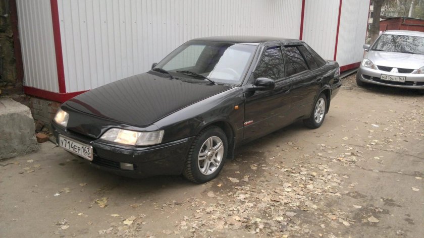 Дэу Эсперо черная