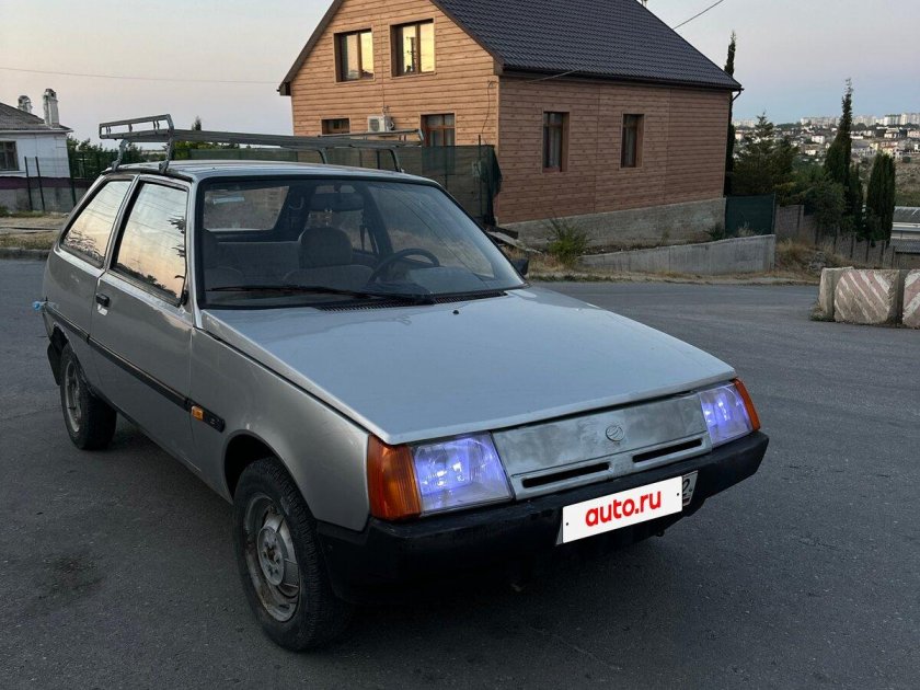 Заз 1102 «таврия»