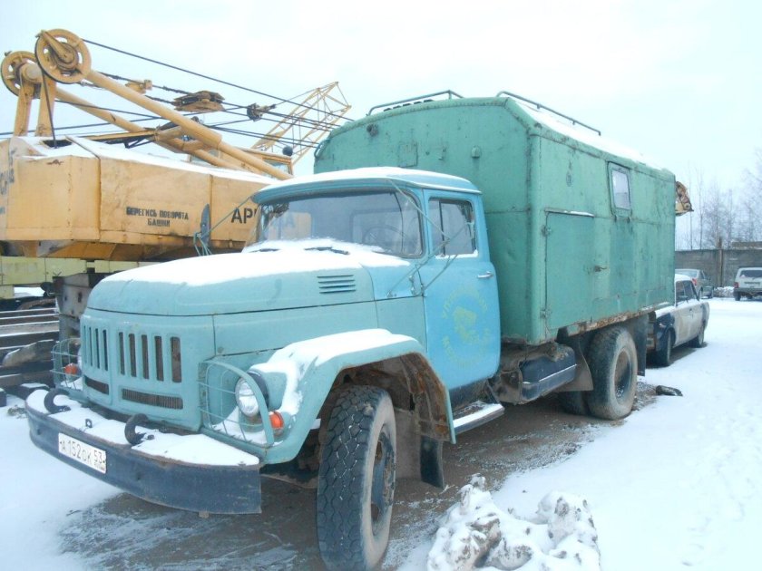 ЗИЛ 431412
