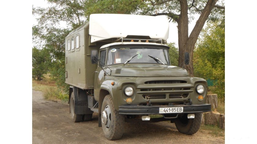 ЗИЛ 130 армейский