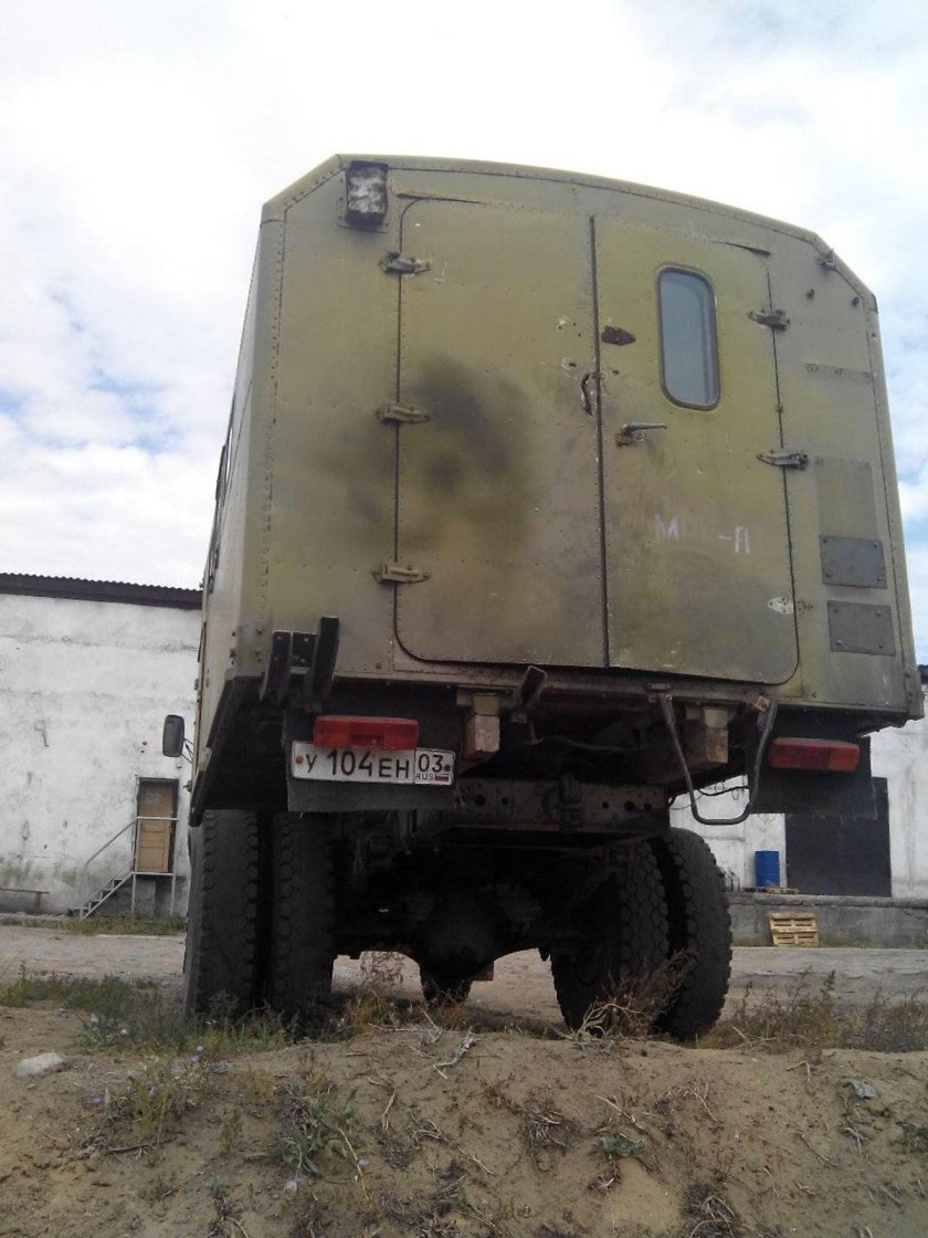ЗИЛ 130 военный кунг