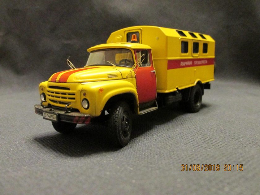 ЗИЛ 130 кунг AVD