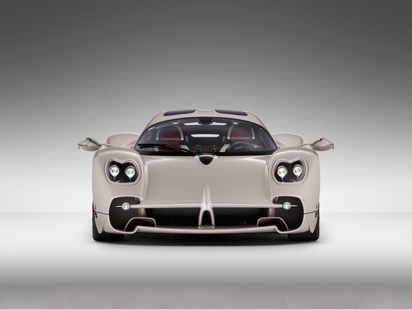 Пагани утопия 2022