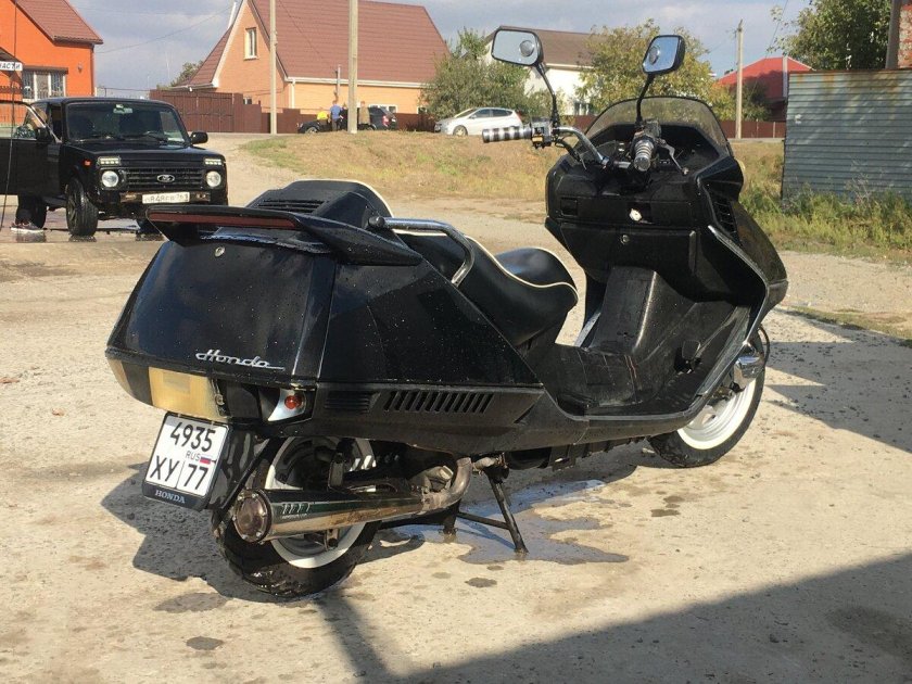 Хонда скутер 2 местный