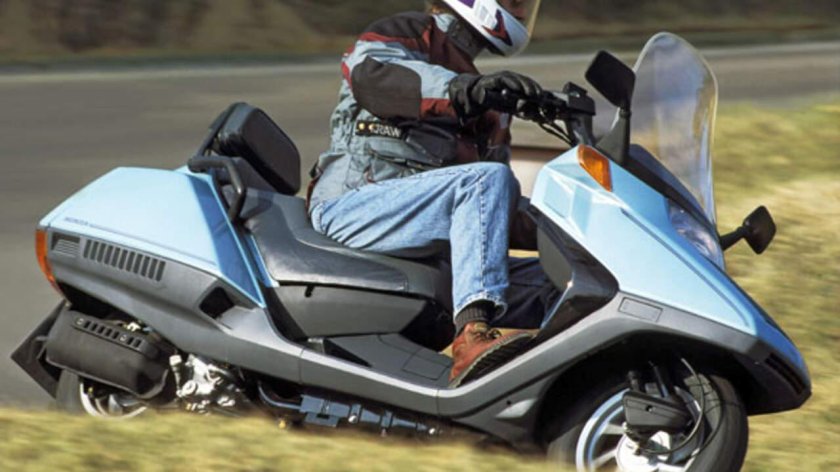 Хонда CN 250 Helix