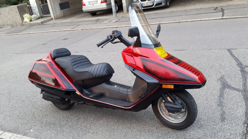 Honda, скутер Helix