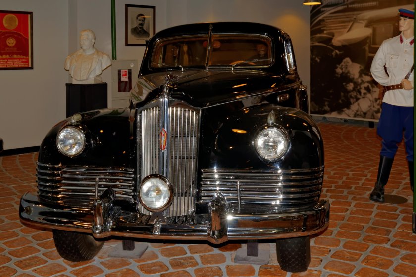 Служебные автомобили глав СССР И России